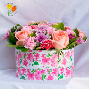 Caja vintage con flores