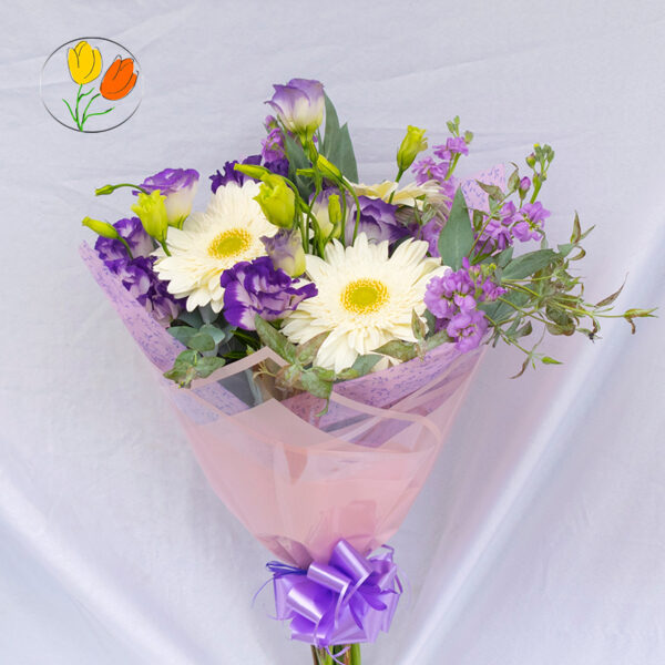 Gerberas y lisianthus